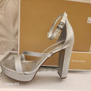 Michael Kors "Tanner" Silver Sparkle Platform Heeled Sandals. NIB. 8